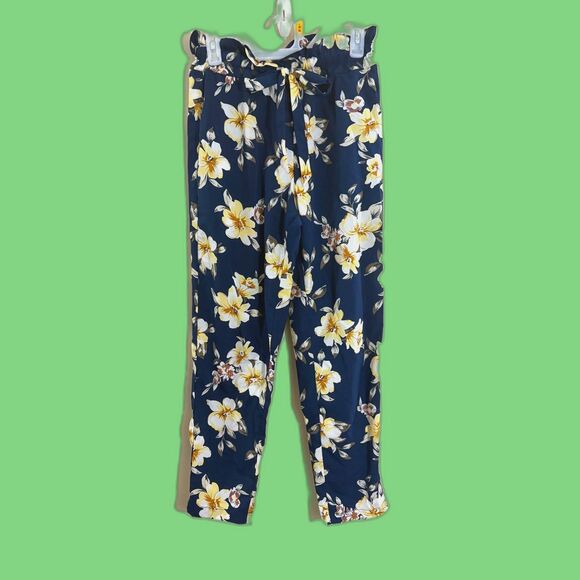 SHEIN floral paper bag pull on pants size Medium - Picture 1 of 4